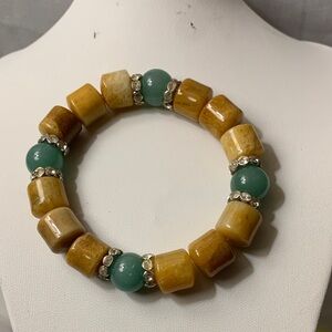 Chic Green and Tan Beaded stone Bracelet